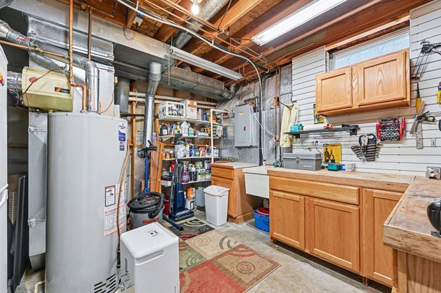 675 Bridle Ridge Circle, Eagan, MN 55123