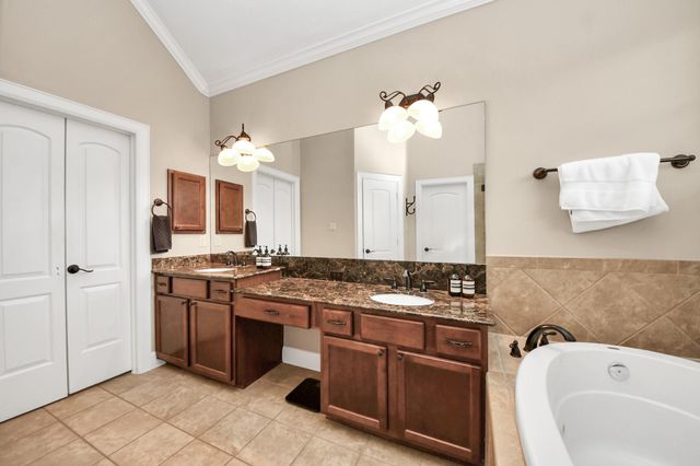 4506 Feagan Street B, Houston, TX 77007