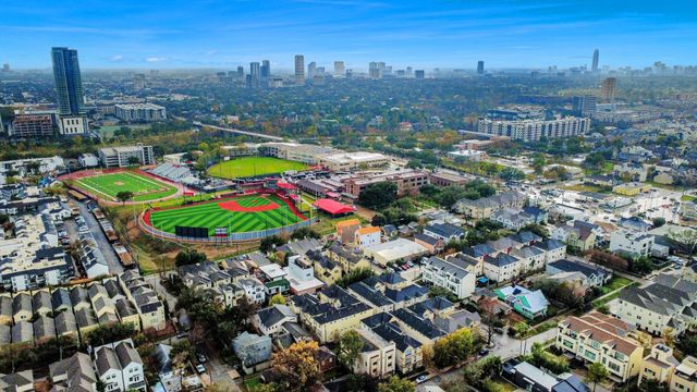 4506 Feagan Street B, Houston, TX 77007