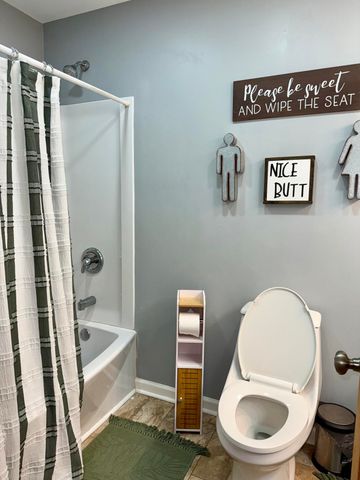 125 Atkinson Lane, Bonneau, SC 29431