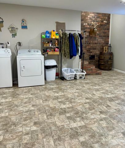 125 Atkinson Lane, Bonneau, SC 29431