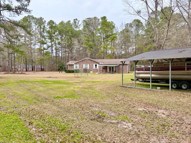 125 Atkinson Lane, Bonneau, SC 29431