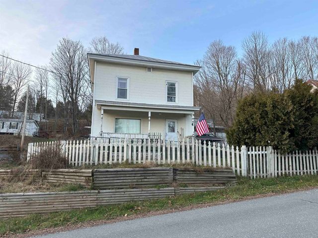 16 Howe Street, Williamstown, VT 05679