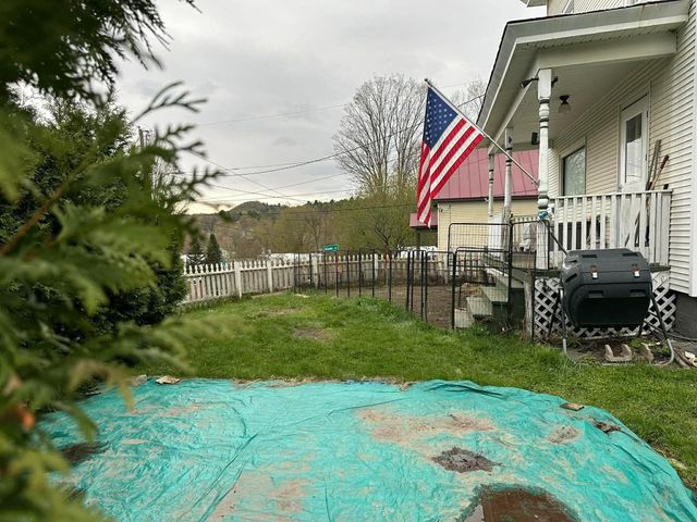 16 Howe Street, Williamstown, VT 05679