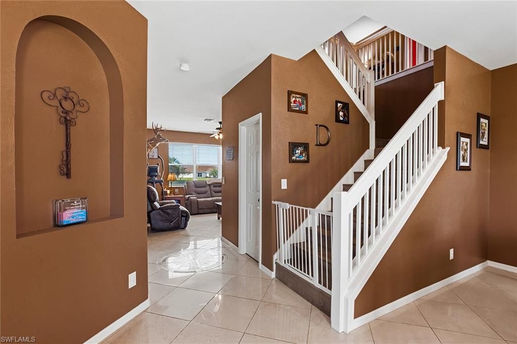 18290 Pine Nut CT, LEHIGH ACRES, FL 33972 — photo 5