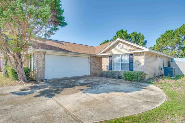 2029 Shadow Lake Dr, Gulf Breeze, FL 32563