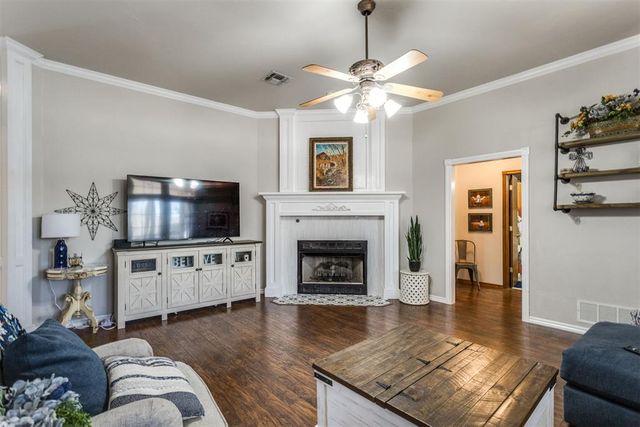 10613 NW 38th Street, Yukon, OK 73099