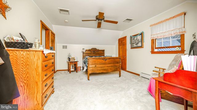 240 EVANS RD, Lititz, PA 17543