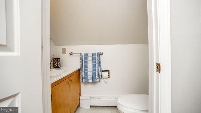 240 EVANS RD, Lititz, PA 17543