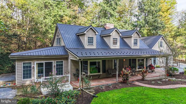 240 EVANS RD, Lititz, PA 17543