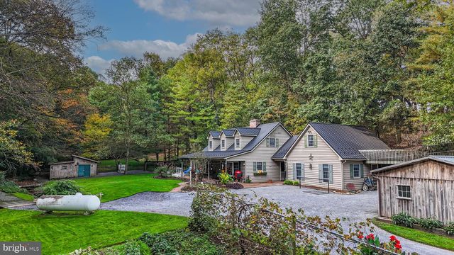 240 EVANS RD, Lititz, PA 17543