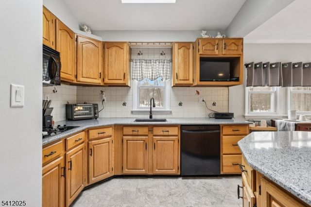 19 Honeyman Pl, Berkeley Heights Twp., NJ 07922