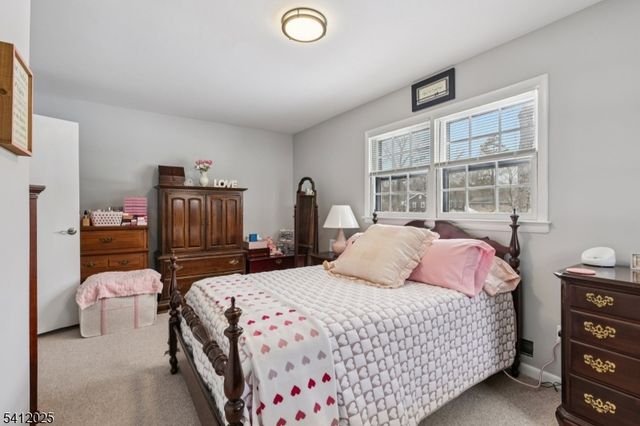 19 Honeyman Pl, Berkeley Heights Twp., NJ 07922