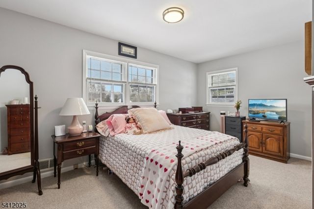 19 Honeyman Pl, Berkeley Heights Twp., NJ 07922