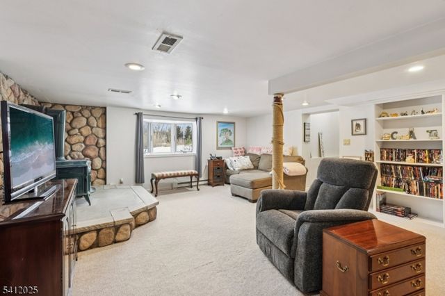 19 Honeyman Pl, Berkeley Heights Twp., NJ 07922