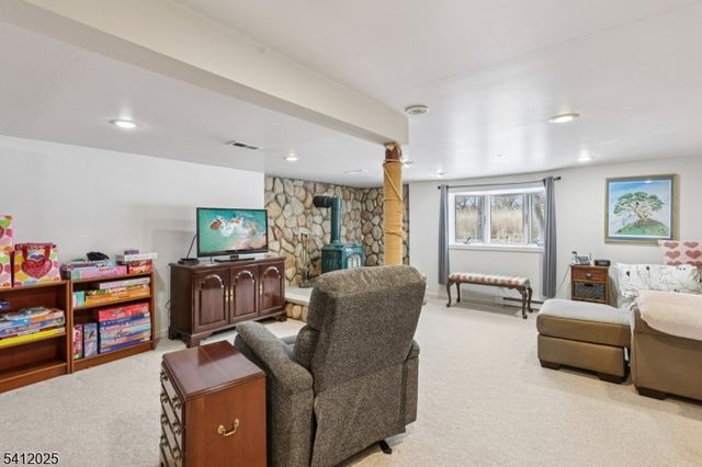 19 Honeyman Pl, Berkeley Heights Twp., NJ 07922