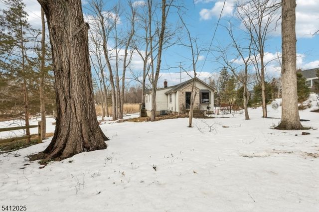 19 Honeyman Pl, Berkeley Heights Twp., NJ 07922