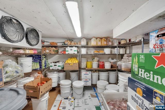 5910 Bergenline Avenue, West New York, NJ 07093