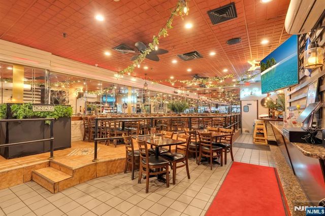 5910 Bergenline Avenue, West New York, NJ 07093