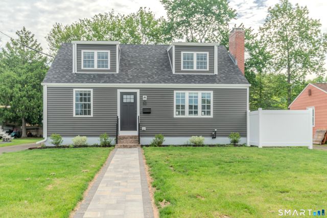 50 Garfield Avenue, Middletown, CT 06457