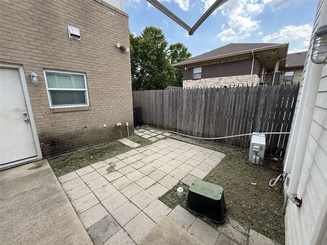 2823 South Boulevard, Dallas, TX 75215