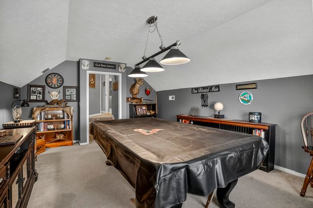 810 E Montarosa Drive, Nixa, MO 65714