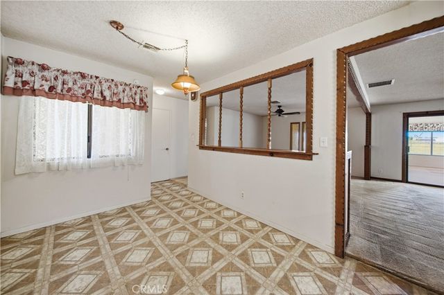 9173 Aspen, California City, CA 93505