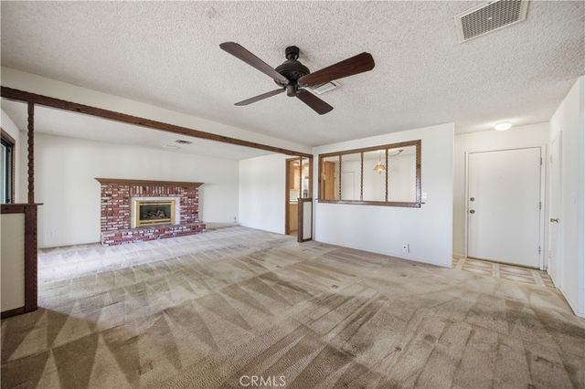 9173 Aspen, California City, CA 93505