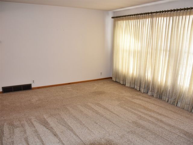 813 LESLIE Road, Meadville, PA 16335