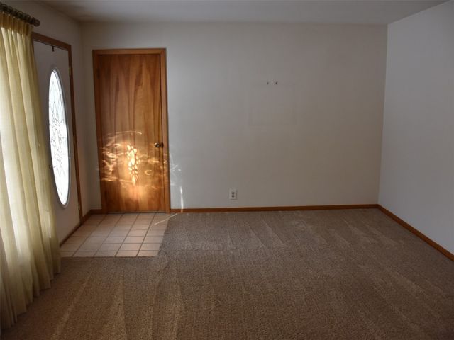 813 LESLIE Road, Meadville, PA 16335