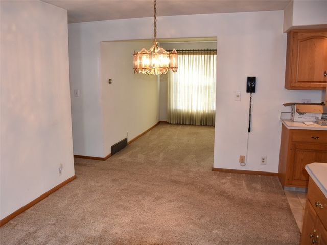 813 LESLIE Road, Meadville, PA 16335