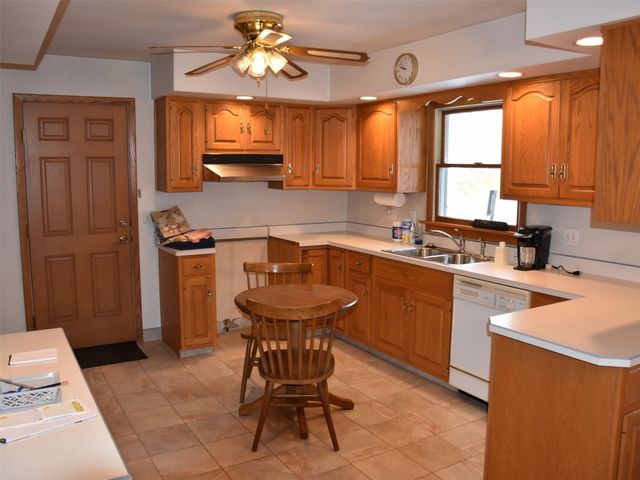 813 LESLIE Road, Meadville, PA 16335