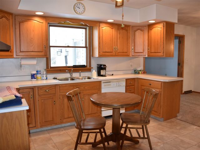 813 LESLIE Road, Meadville, PA 16335