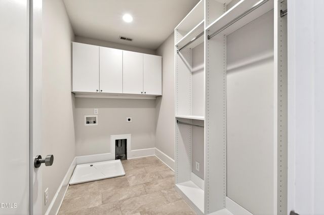 6205 View Water Drive, Raleigh, NC 27606