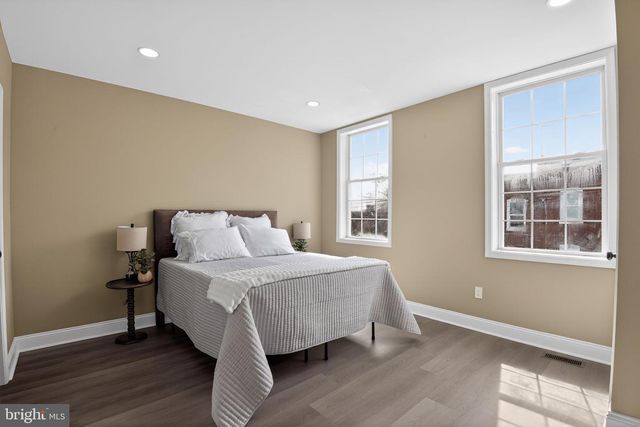 1213 W 3RD ST, Wilmington, DE 19805