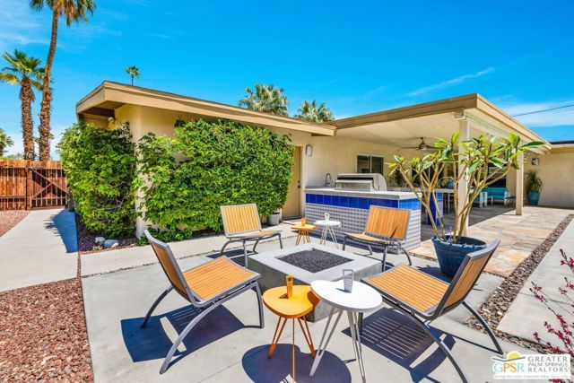 1163 Pasatiempo Road, Palm Springs, CA 92262