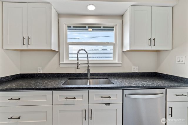 1306 Broadview, Anacortes, WA 98221