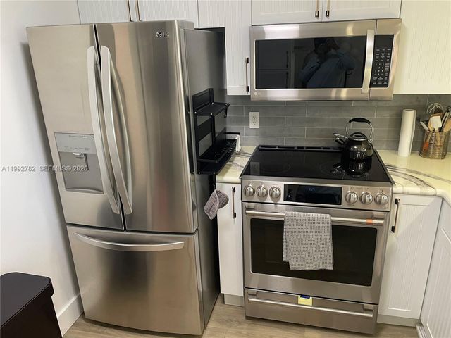 1605 S Us Highway 1 206V3, Jupiter, FL 33477