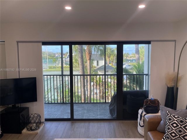 1605 S Us Highway 1 206V3, Jupiter, FL 33477