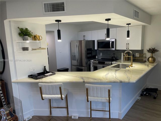 1605 S Us Highway 1 206V3, Jupiter, FL 33477