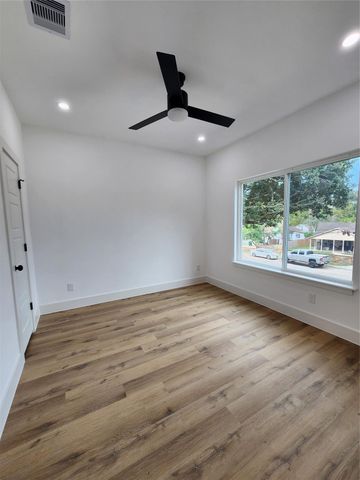 316 S Sandra Street A, Conroe, TX 77301