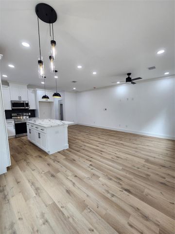 316 S Sandra Street A, Conroe, TX 77301