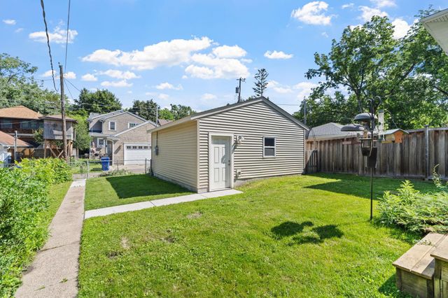 2081 Jefferson Avenue, Saint Paul, MN 55105