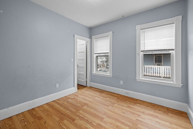 25 Howes St. 3A, Boston, MA 02125