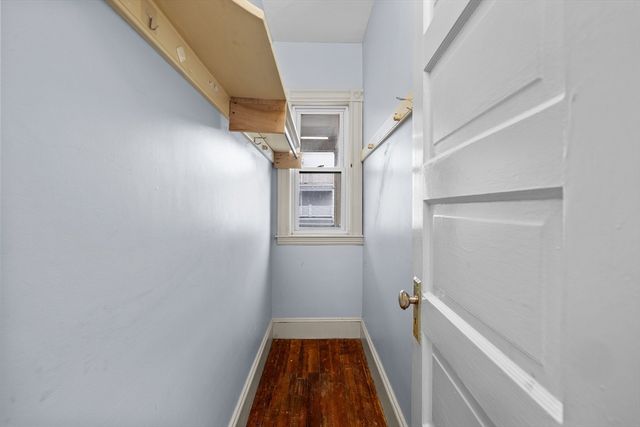 25 Howes St. 3A, Boston, MA 02125