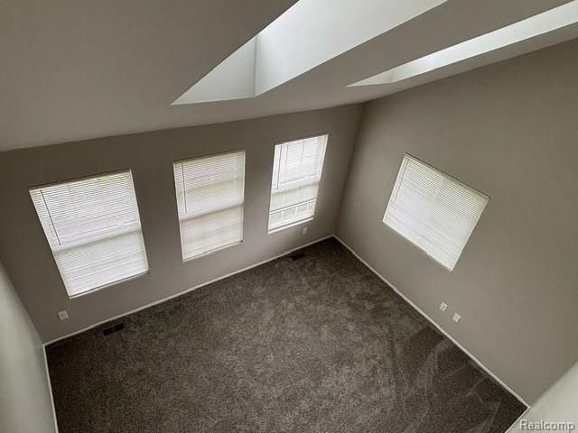 655 Lewa Downs Drive, Pontiac, MI 48341