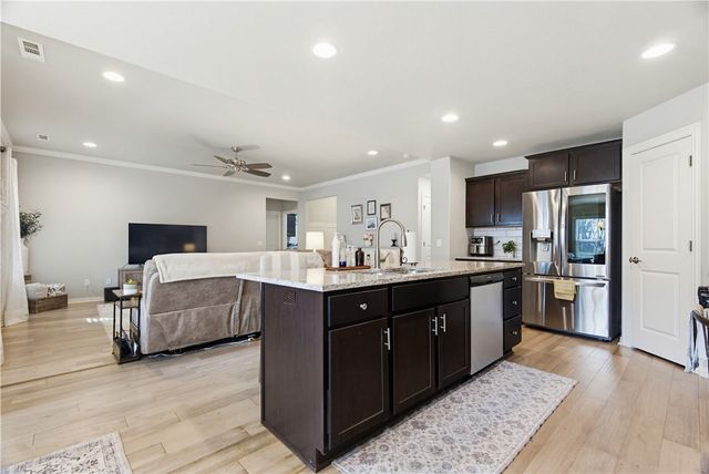 3009 Summer View Avenue, Springdale, AR 72764