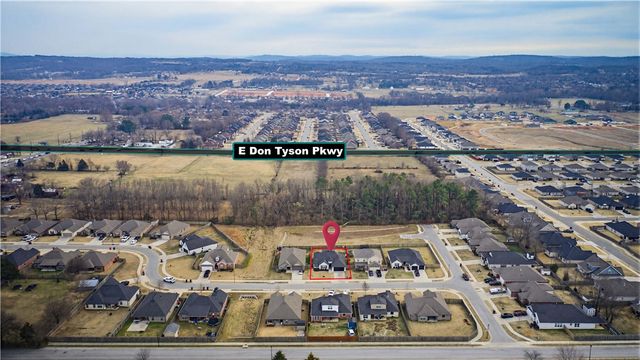 3009 Summer View Avenue, Springdale, AR 72764