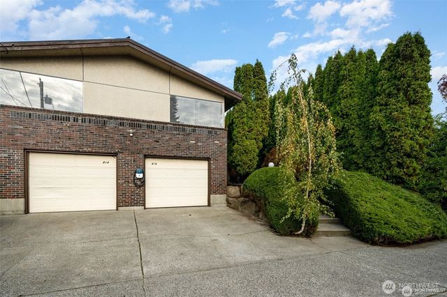816 NW 60th St, Seattle, WA 98107