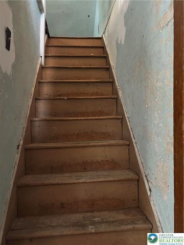 901 Vernon Street, Bethlehem City, PA 18015